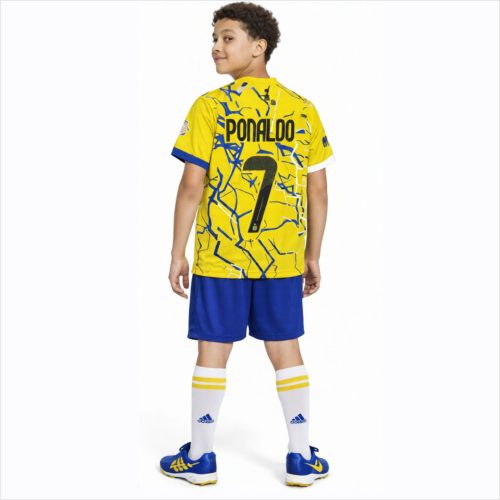 Παιδικό Σετ Ποδοσφαίρου Cristiano Ronaldo. - Image 2